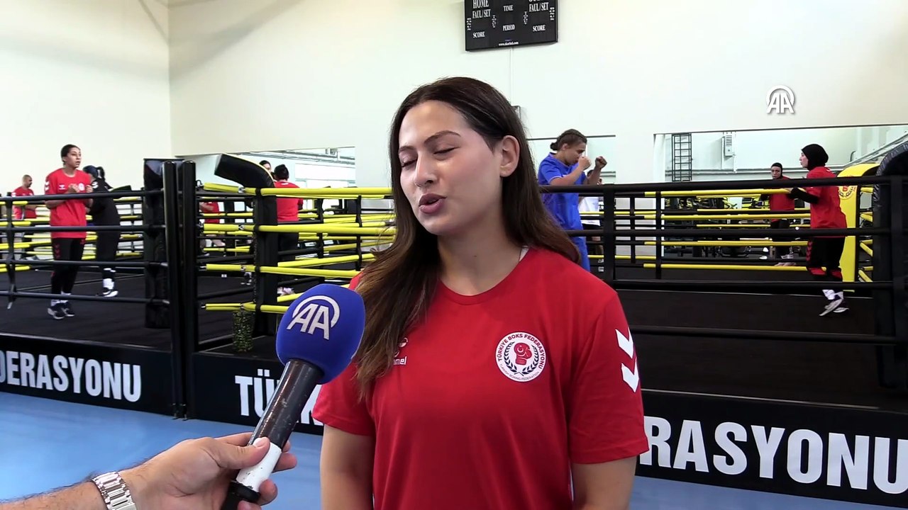 Milli boksörler Melisa ve Sudenaz, Avrupa şampiyonluğu için yumruk sallayacak | Ajansspor | AA