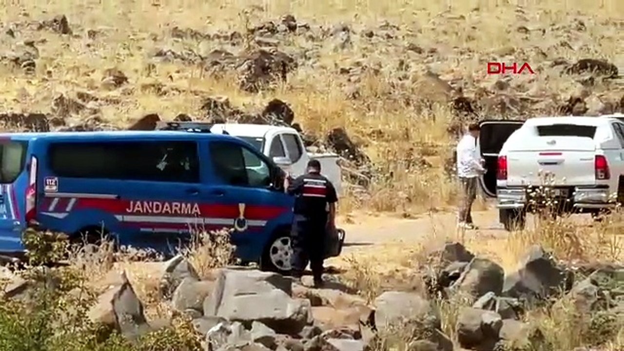 Diyarbakır'da vahşet: Arazide kadın cesedi bulundu