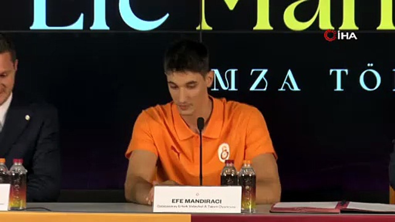 Galatasaray, yeni transferi Efe Mandıracı için imza töreni düzenledi | Ajansspor | IHA