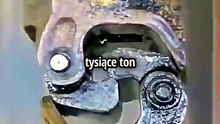 Jakim Cudem Ten Kawałek Metalu Trzyma Pociągi_
