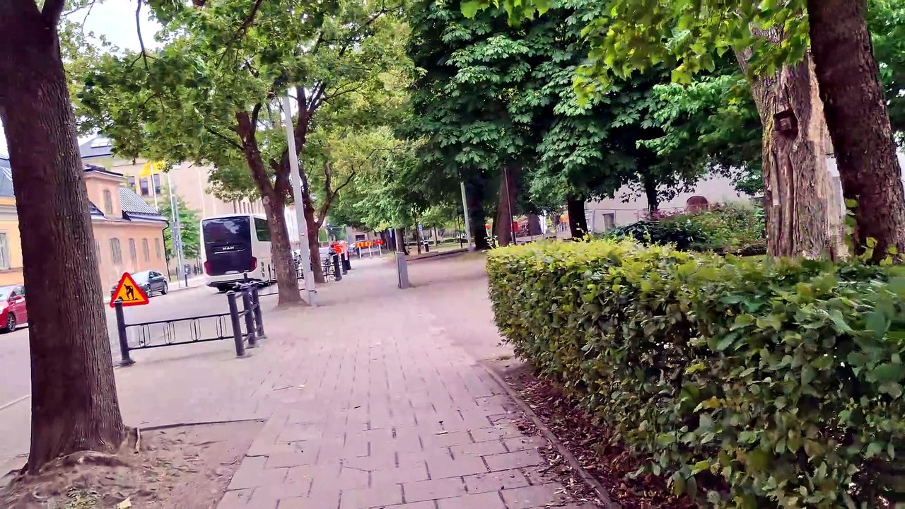 Promenad i lite blåsigt Örebro 10 Aug. 2026