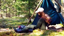 🌿 Solo Girl’s Bushcraft Tent Camping | Outdoor Cooking & ASMR Meditation 🔥✨