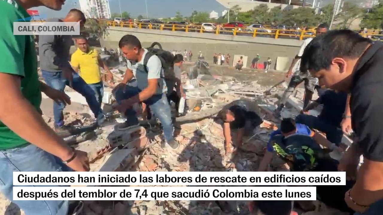 Ciudadanos se unen a los rescates en Cali, tras el sismo