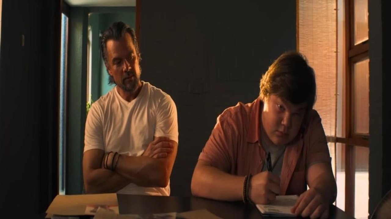 Missão: Improvável Trailer Original