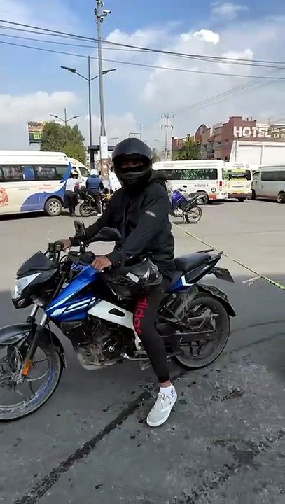 Por asesinato de Erandy Daylin transportistas bloquean la México-Texcoco