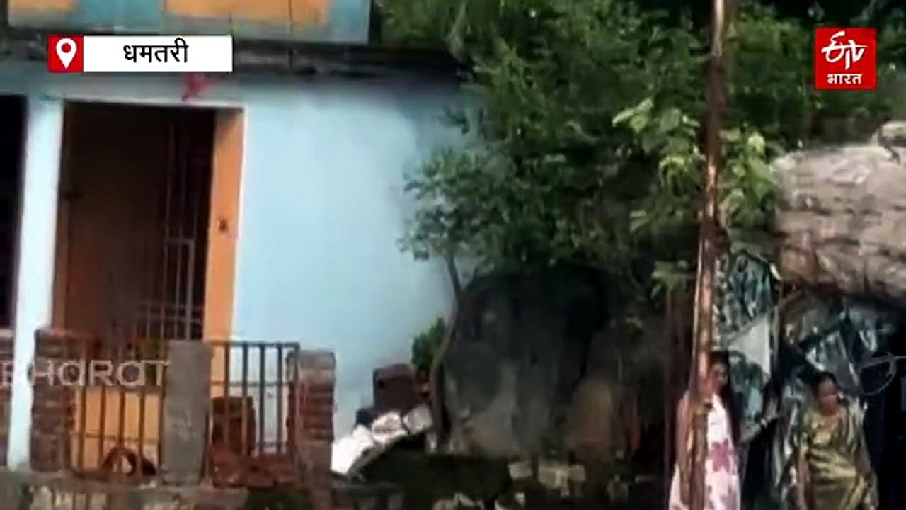 धमतरी के नरहरा जलप्रपात में बड़ा हादसा टला, बाल...