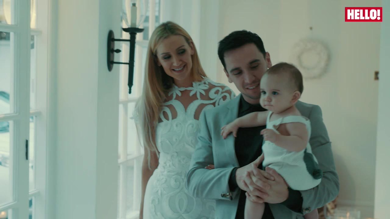 Coronation Street's Catherine Tyldesley is radiant in her family winter wonderland photoshoot.mp4