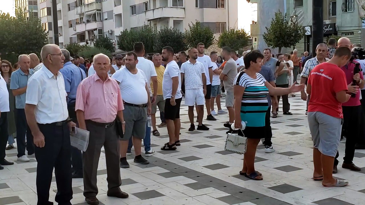 Banorët sërish në protestë: Dimali nuk duhet të preket.