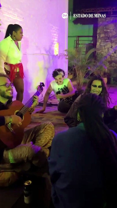 Marina Sena volta às raízes e participa de afte...