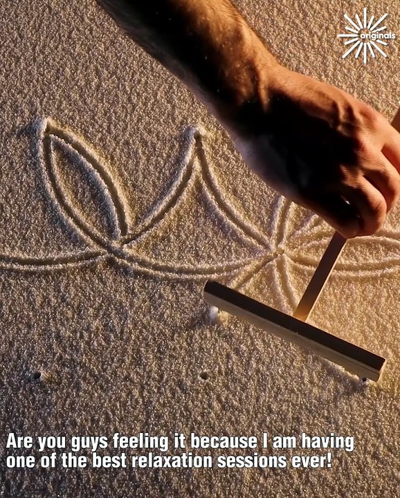 Relaxing sand art for your ASMR pleasure! 💆‍♂️🌟