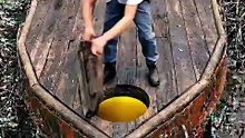 I transformed an abandoned fishing boat stuck in the mud into a shelter#shelterbuild #bunker #shelter #BunkerRenovation