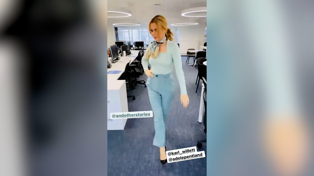 Amanda Holden struts in pretty pastels