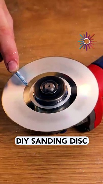 Transforming a CD into a sanding disc💿🛠️