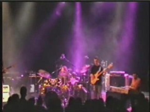 Songe group-Médisance