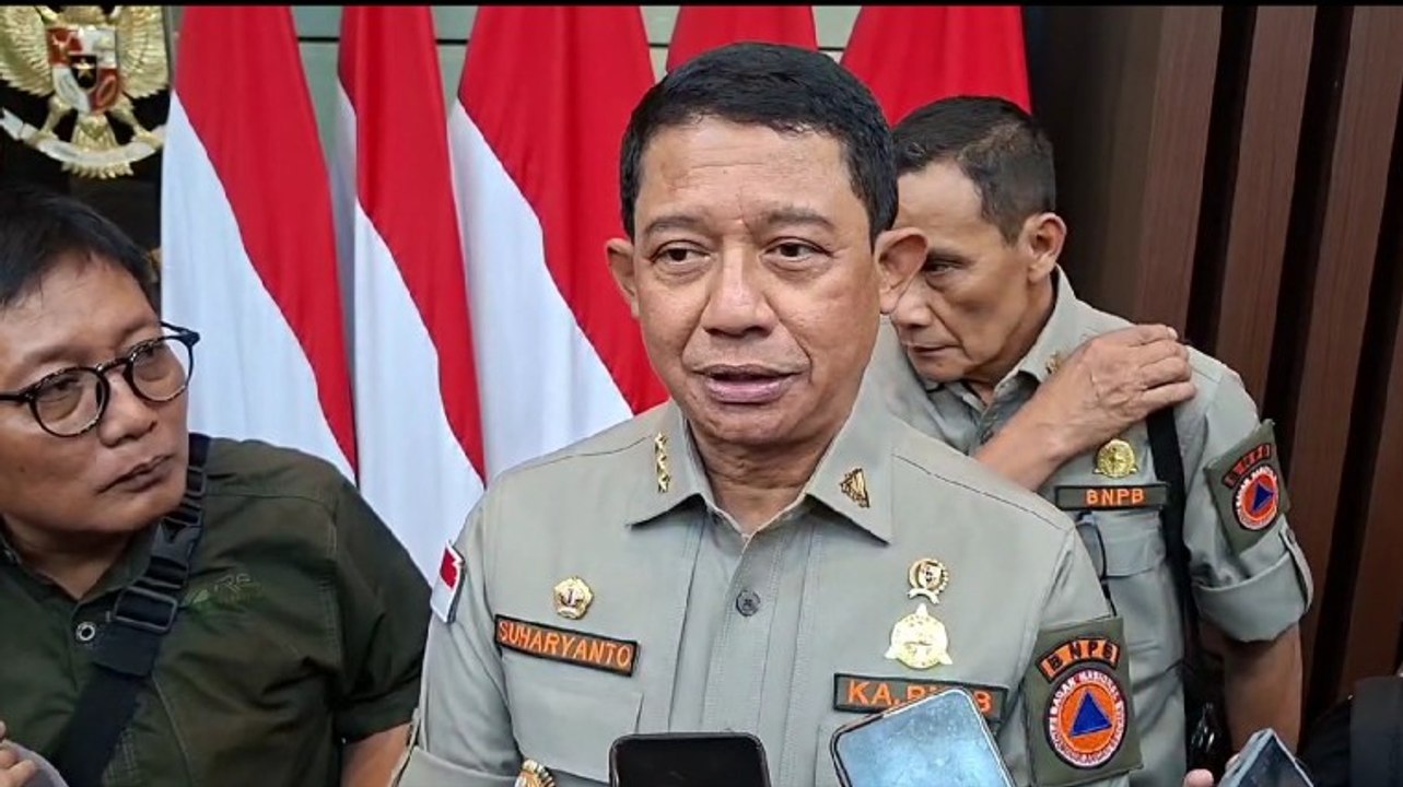 Tangani Karhutla, Kepala BNPB: Pesawat Modifikasi Cuaca Siaga 24 Jam di Daerah