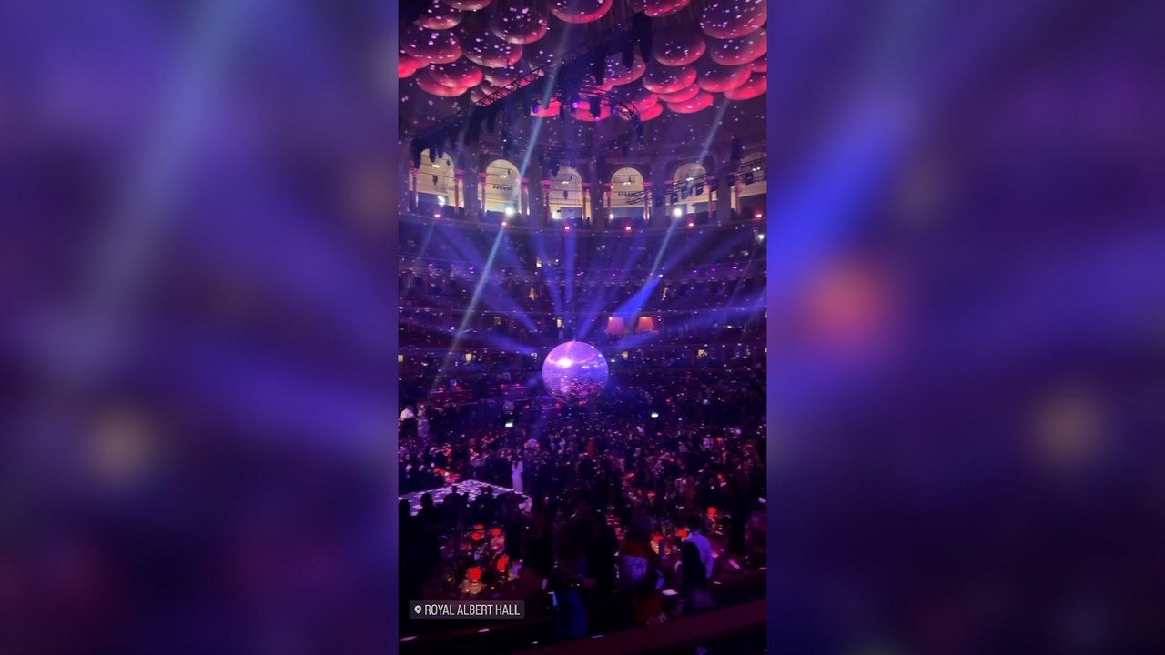 Michelle Keegan shows off the incredible Fashion Awards setting