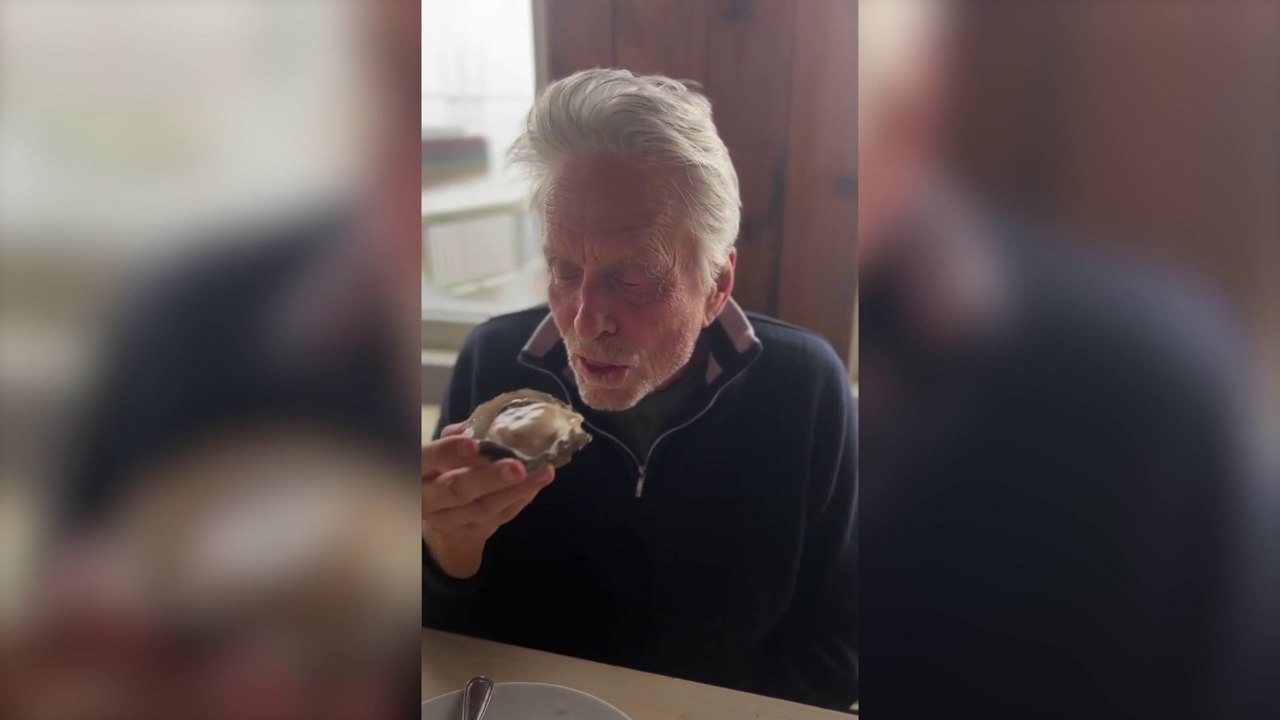 Michael Douglas divides fans with his eating habits