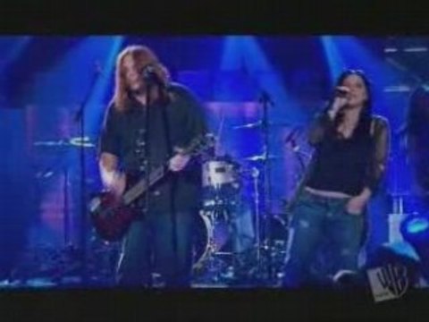 Seether Feat. Amy Lee of Evanescence - (Video) - Broken (Liv
