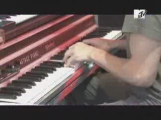 Campus Invasion - Clueso - Augen Zu