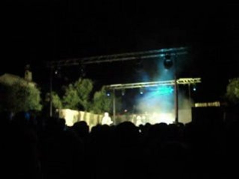 IMAGE un peu plus prés des étoiles