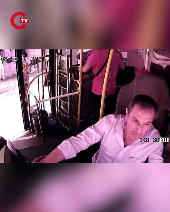 Fenalaşan yolcuyu otobüs şoförü hastaneye yetiştirdi