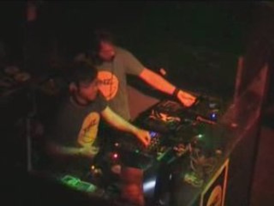 Delon & Dalcan "Tanz Tour" @ Kiosk (part 1)