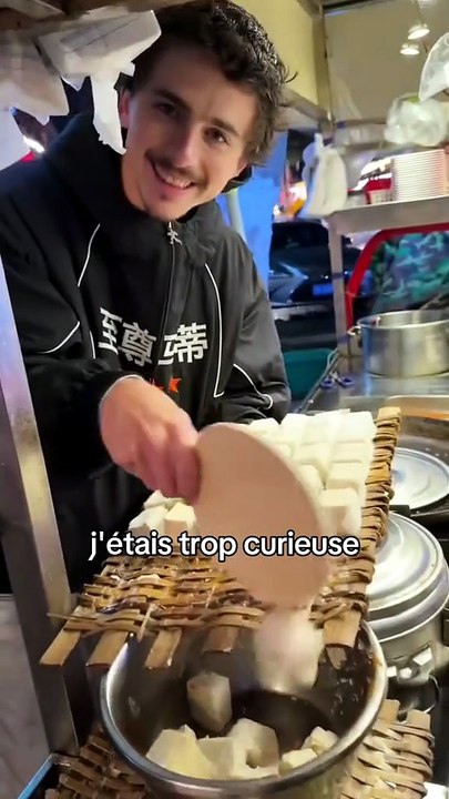 JE MANGE DU TOFU POILU ?! 👀