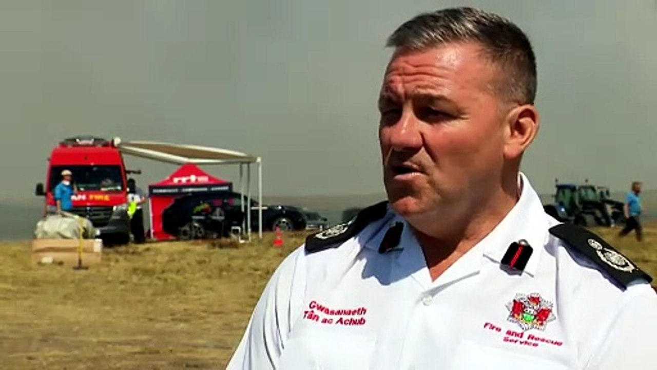 Welsh firefighters brace for further wildfires