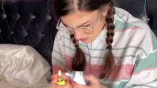 POV: finges estar enfermo para no ir a la escuela