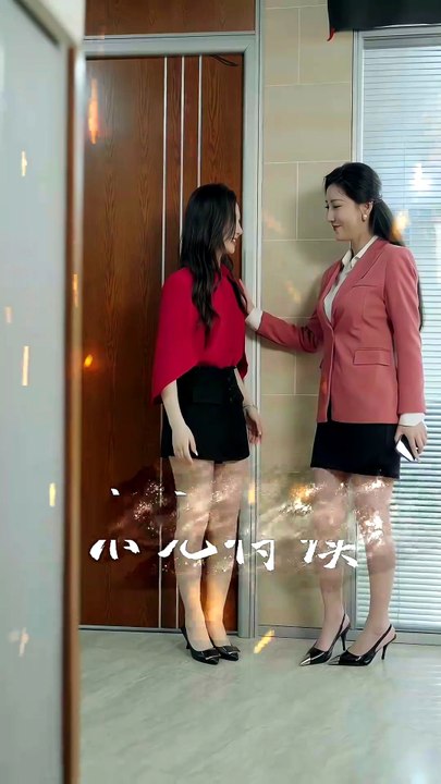 [EngSub] Life is as easy as turning your hand
