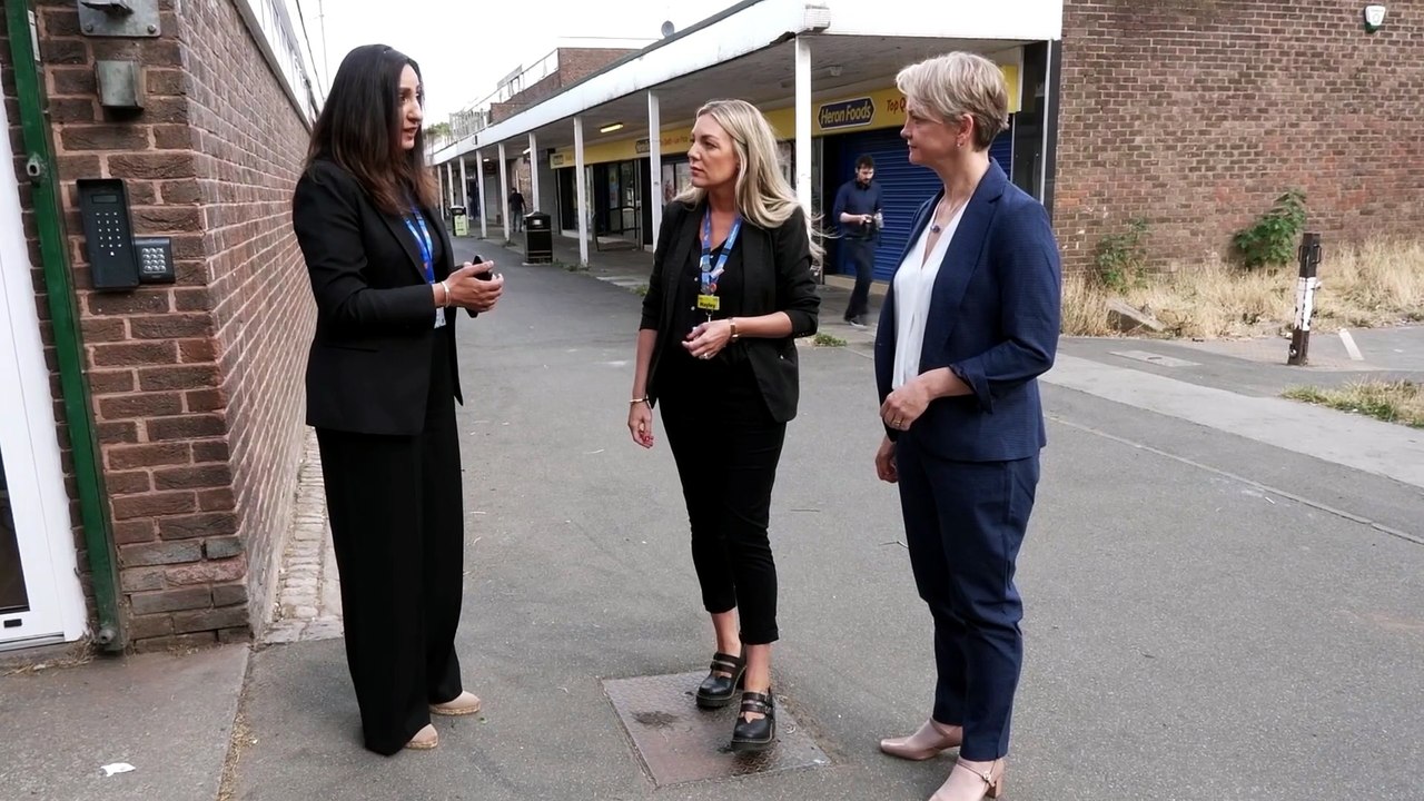 New NHS mental health centres planned across England