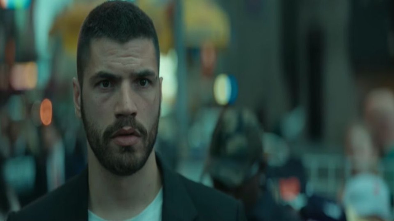 Marfil Atraídos pelo Destino Trailer Dublado