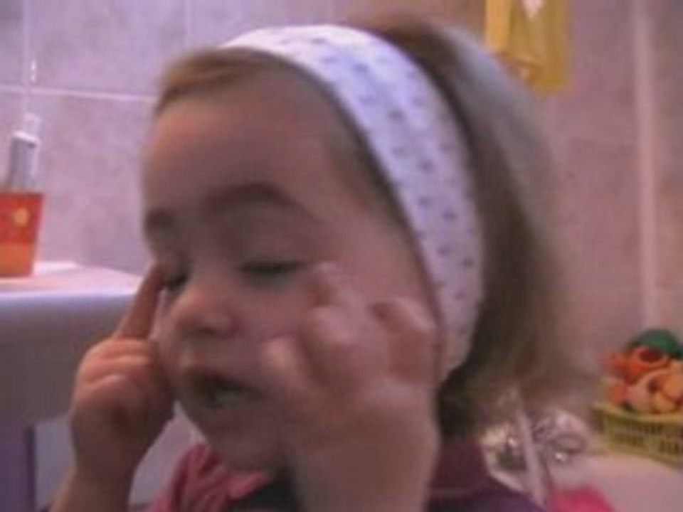 Angèle chante - dailymotion