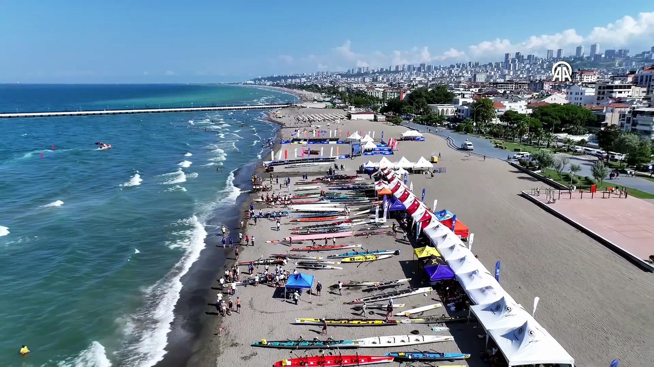 Samsun'da başlayan Deniz Küreği Türkiye Şampiyonası rüzgar nedeniyle ertelendi | Ajansspor | AA
