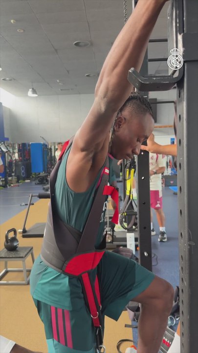 ¡Un día de entrenamiento con Diomande!