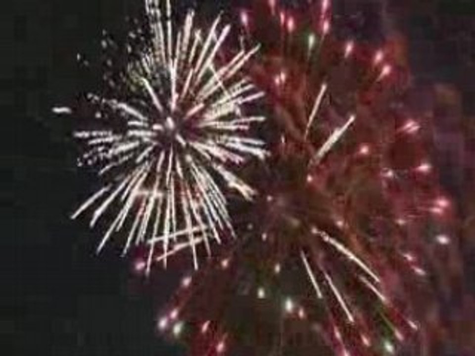 Feu-artifice-tigy