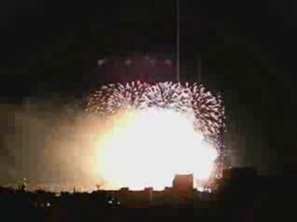 Bouquet final feu artifice Paris