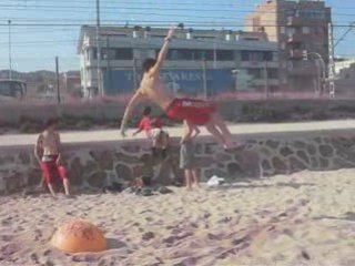 Un dia en la playa UTP