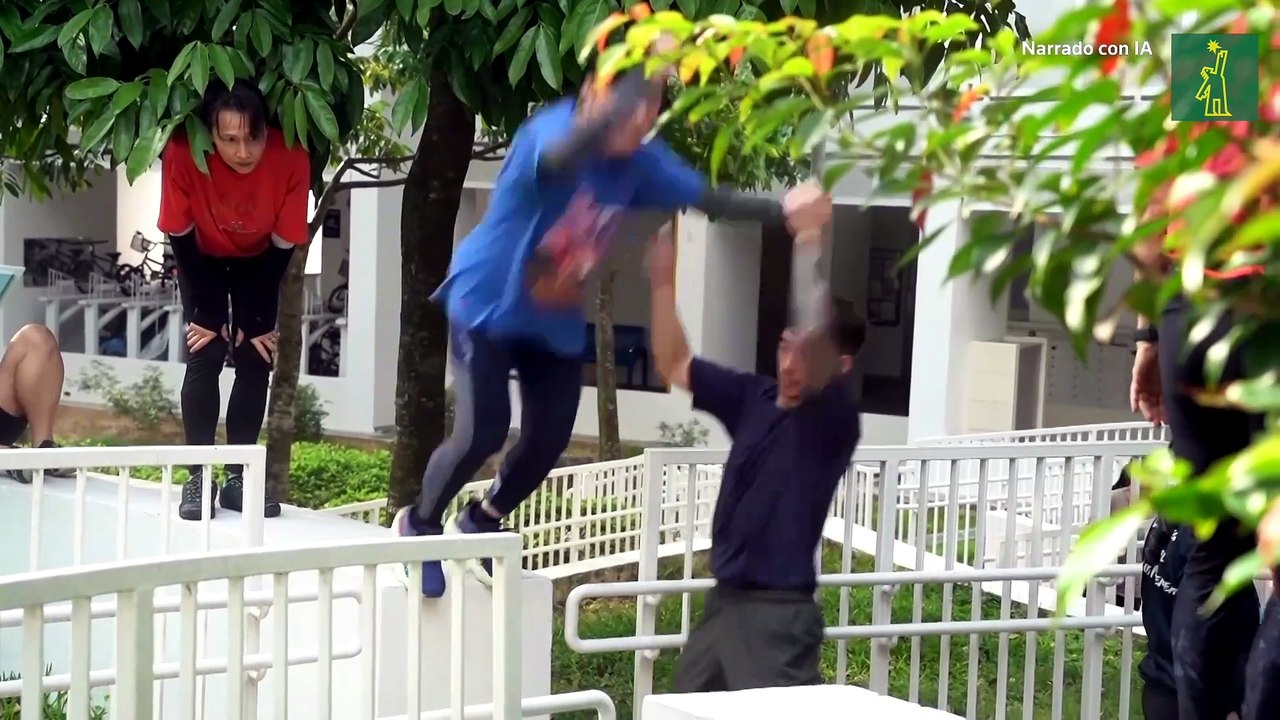 Clases de parkour ayudan a adultos mayores de Singapur a mejorar su equilibrio y a ganar confianza para evitar caídas