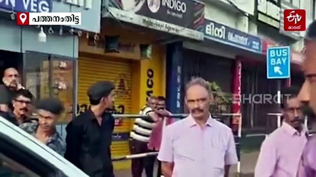 ഹോട്ടലുകളിൽ മിന്നൽ പരിശോധന; പഴകിയ മത്സ്യം ഉൾപ്പ...