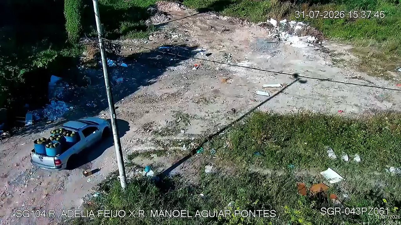 Dupla descarta pela primeira vez cocos de forma irregular