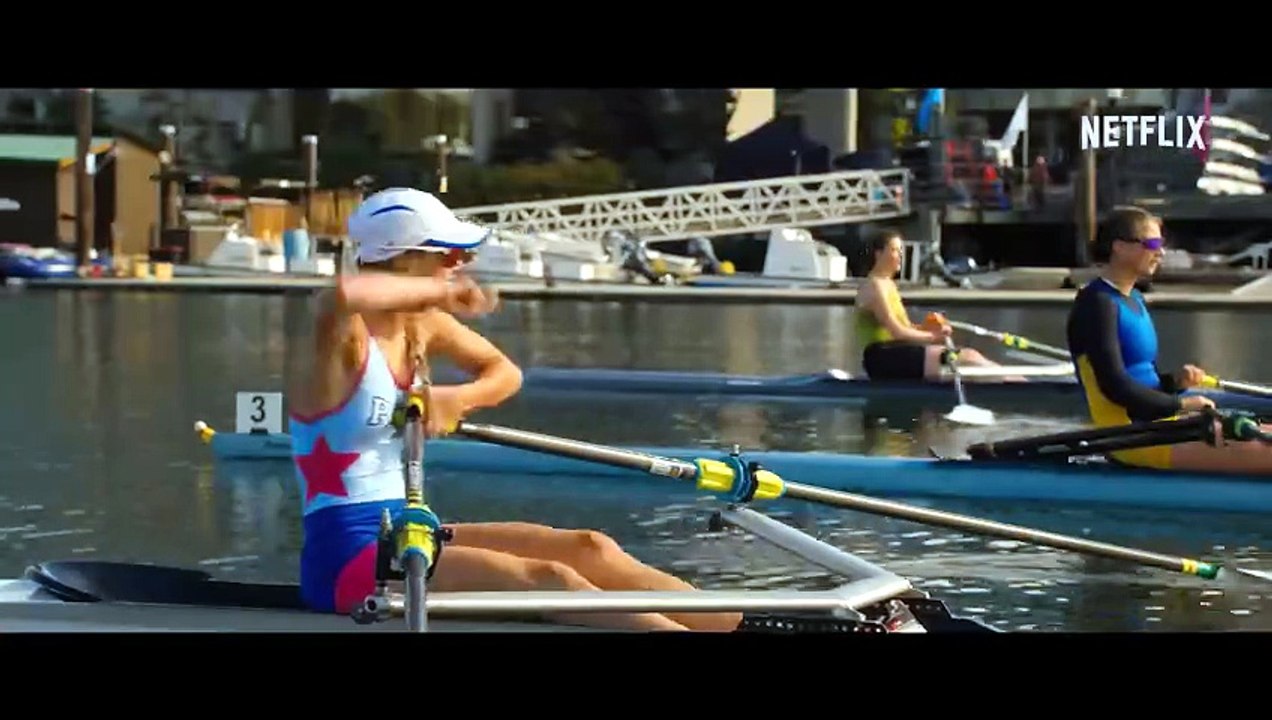 Crew Girl - saison 1 Bande-annonce VO