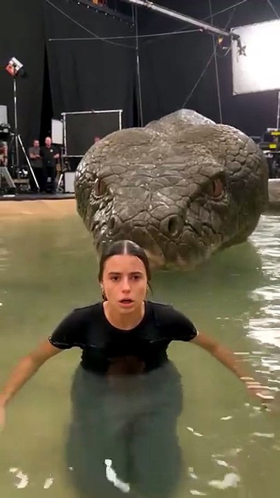 Giant Snake Attack! 😱🐍