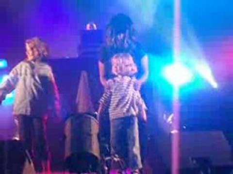 Amel Bent - Mini Boite De Nuit (2)