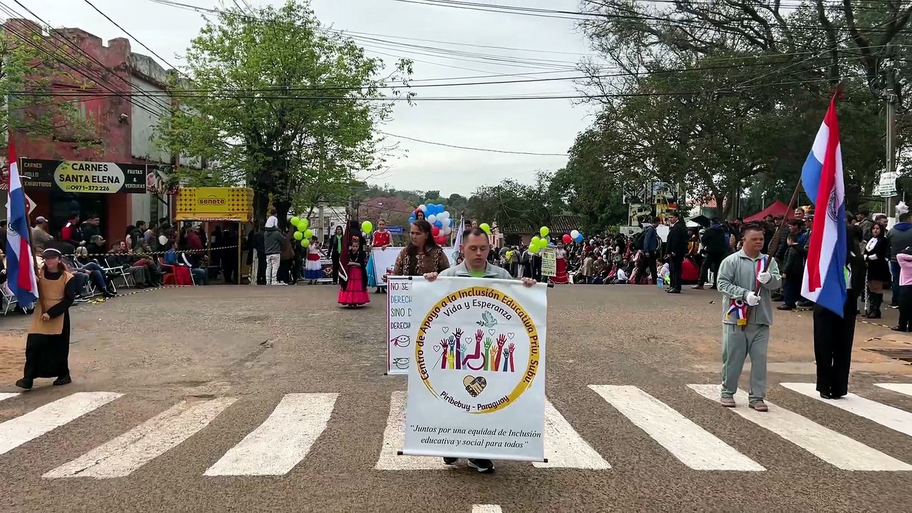 Desfile por los 157 años de la Batalla de Piribebuy