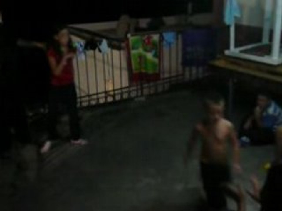 7 Mika Elena Davide