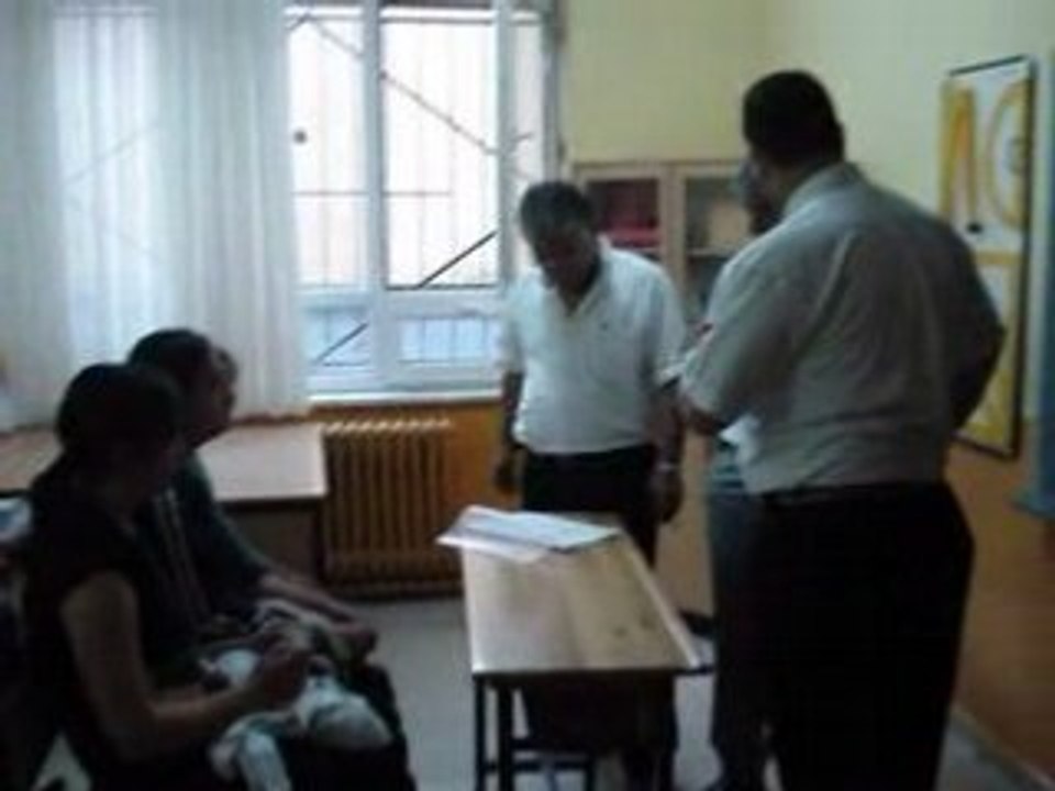 MOV01885