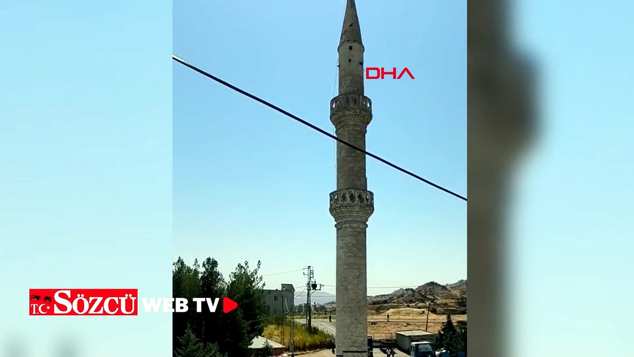 Siirt Yeni cami için minare kontrollü yıkıldı