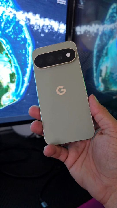 Coup de gueule : L'HYPOCRISIE des influenceurs Tech (Pixel vs Apple) ! 🤬
