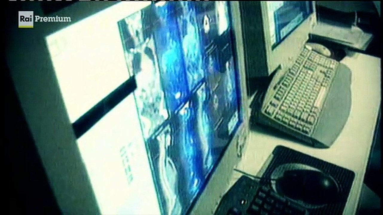 LUCARELLI RACCONTA  -  NELLE MANI DELLO STATO